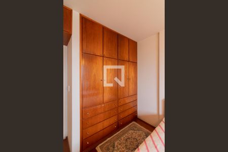 Apartamento para alugar com 120m², 3 quartos e 2 vagasQuarto 3