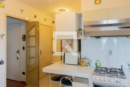 Apartamento para alugar com 120m², 3 quartos e 2 vagasCozinha