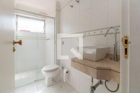 Apartamento para alugar com 120m², 3 quartos e 2 vagas Apartamento para alugar com 120m², 3 quartos e 2 vagasBanheiro