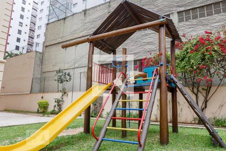 Apartamento para alugar com 120m², 3 quartos e 2 vagas Apartamento para alugar com 120m², 3 quartos e 2 vagasPlayground