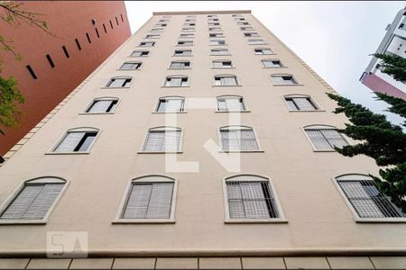 Apartamento para alugar com 120m², 3 quartos e 2 vagas Apartamento para alugar com 120m², 3 quartos e 2 vagasFachada
