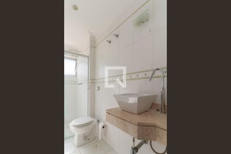 Apartamento para alugar com 120m², 3 quartos e 2 vagas Apartamento para alugar com 120m², 3 quartos e 2 vagasBanheiro