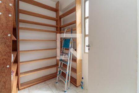 Apartamento para alugar com 120m², 3 quartos e 2 vagas Apartamento para alugar com 120m², 3 quartos e 2 vagasQuarto de serviço