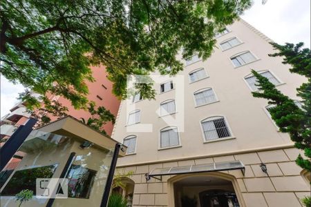 Apartamento para alugar com 120m², 3 quartos e 2 vagas Apartamento para alugar com 120m², 3 quartos e 2 vagasFachada