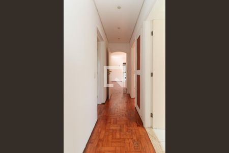 Apartamento para alugar com 120m², 3 quartos e 2 vagas Apartamento para alugar com 120m², 3 quartos e 2 vagasCorredor