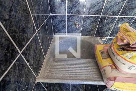 Casa para alugar com 100m², 2 quartos e 1 vagaÁrea de serviço 