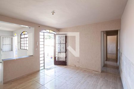 Sala  de casa para alugar com 2 quartos, 100m² em Itapoã, Belo Horizonte