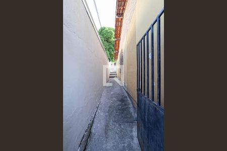 Casa para alugar com 100m², 2 quartos e 1 vagaEntrada