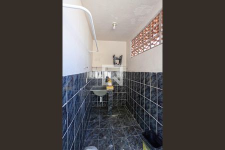 Casa para alugar com 100m², 2 quartos e 1 vagaÁrea de serviço 