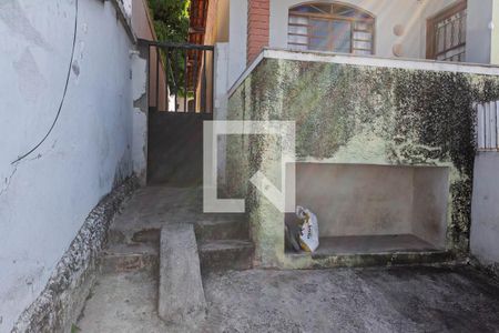 Casa para alugar com 100m², 2 quartos e 1 vagaEntrada 