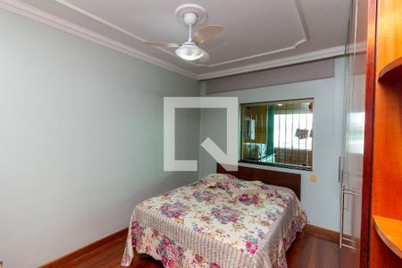 Quarto 1 de casa à venda com 3 quartos, 360m² em Céu Azul, Belo Horizonte