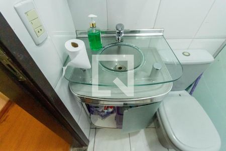 Casa à venda com 78m², 2 quartos e 2 vagasBanheiro