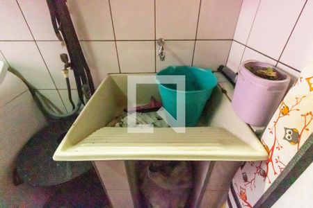 Casa à venda com 78m², 2 quartos e 2 vagasÁrea de Serviço