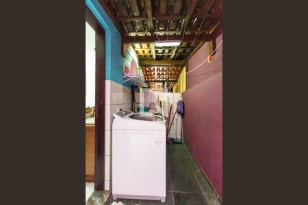 Casa à venda com 78m², 2 quartos e 2 vagasÁrea de Serviço