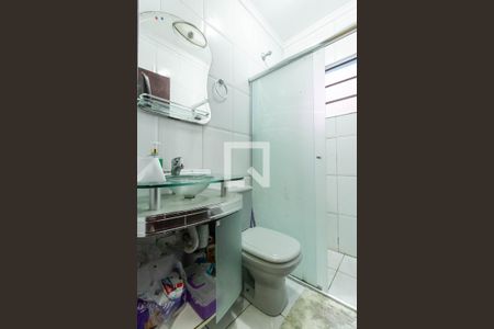 Casa à venda com 78m², 2 quartos e 2 vagasBanheiro