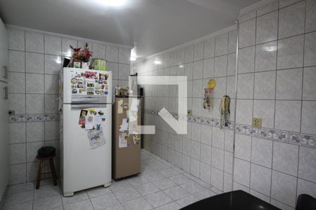 Casa à venda com 240m², 3 quartos e 2 vagasCozinha