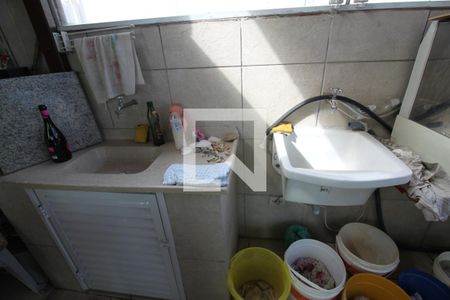 Casa à venda com 240m², 3 quartos e 2 vagasÁrea de Serviço