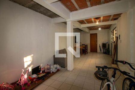 Casa à venda com 100m², 4 quartos e 3 vagas Casa à venda com 100m², 4 quartos e 3 vagasSala - Casa 2