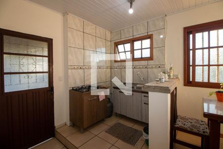 Casa à venda com 100m², 4 quartos e 3 vagas Casa à venda com 100m², 4 quartos e 3 vagasCozinha