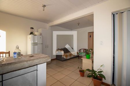 Casa à venda com 100m², 4 quartos e 3 vagas Casa à venda com 100m², 4 quartos e 3 vagasCozinha