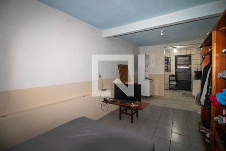 Casa à venda com 100m², 4 quartos e 3 vagas Casa à venda com 100m², 4 quartos e 3 vagasQuarto - Casa 2