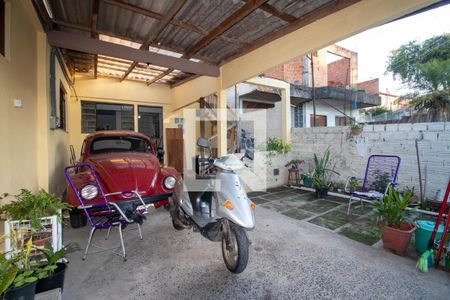Casa à venda com 100m², 4 quartos e 3 vagas Casa à venda com 100m², 4 quartos e 3 vagasGaragem