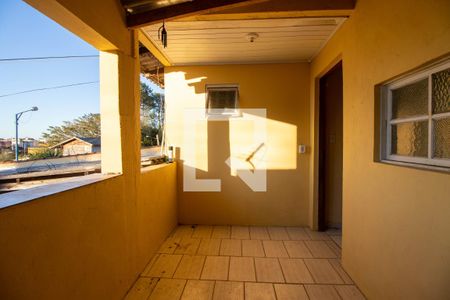 Casa à venda com 100m², 4 quartos e 3 vagas Casa à venda com 100m², 4 quartos e 3 vagasVaranda da casa 3