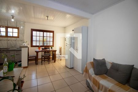 Sala de casa à venda com 4 quartos, 100m² em Rubem Berta, Porto Alegre