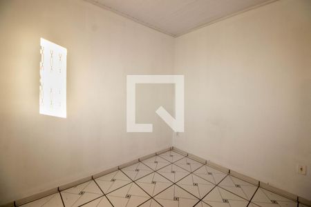 Casa à venda com 100m², 4 quartos e 3 vagas Casa à venda com 100m², 4 quartos e 3 vagasQuarto 2 - Casa 3