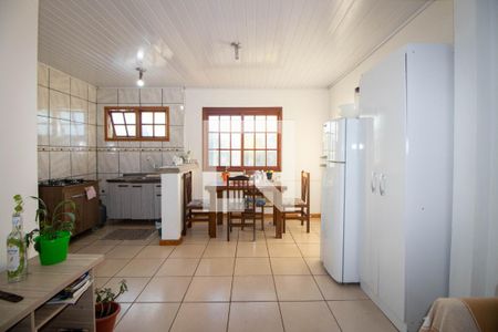 Sala de casa à venda com 4 quartos, 100m² em Rubem Berta, Porto Alegre