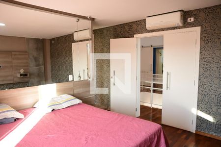 Casa de condomínio para alugar com 360m², 3 quartos e 5 vagasSuíte 3