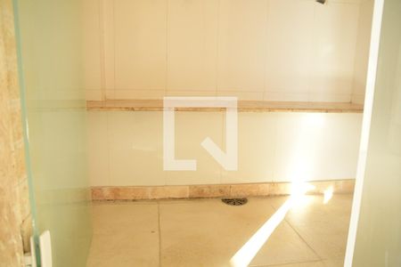 Casa de condomínio para alugar com 360m², 3 quartos e 5 vagasBanheiro da Suíte 3