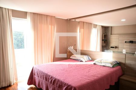 Casa de condomínio para alugar com 360m², 3 quartos e 5 vagasSuíte 3