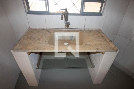 Casa para alugar com 32m², 1 quarto e 1 vagaPia