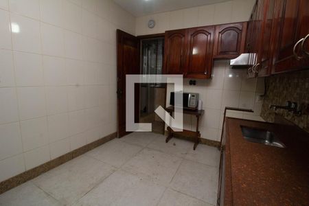 Apartamento para alugar com 130m², 3 quartos e 1 vagaCozinha