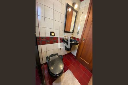 Apartamento à venda com 250m², 2 quartos e 2 vagasBanheiro Social