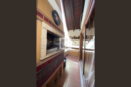 Apartamento à venda com 250m², 2 quartos e 2 vagasChurrasqueira