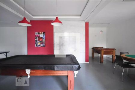 Apartamento para alugar com 205m², 4 quartos e 4 vagas Apartamento para alugar com 205m², 4 quartos e 4 vagasÁrea Comum - Sala de Jogos