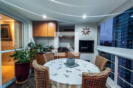 Apartamento para alugar com 205m², 4 quartos e 4 vagas Apartamento para alugar com 205m², 4 quartos e 4 vagasVaranda Gourmet