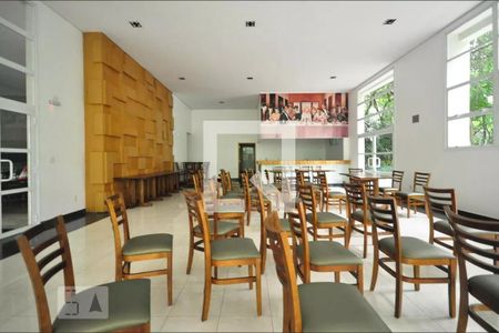 Apartamento para alugar com 205m², 4 quartos e 4 vagas Apartamento para alugar com 205m², 4 quartos e 4 vagasÁrea Comum - Salão de Festas