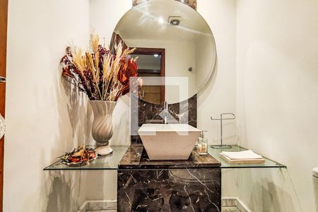 Apartamento para alugar com 205m², 4 quartos e 4 vagas Apartamento para alugar com 205m², 4 quartos e 4 vagasLavabo