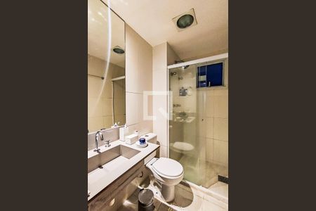 Apartamento para alugar com 205m², 4 quartos e 4 vagas Apartamento para alugar com 205m², 4 quartos e 4 vagasBanheiro Suíte 2