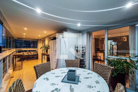 Apartamento para alugar com 205m², 4 quartos e 4 vagas Apartamento para alugar com 205m², 4 quartos e 4 vagasVaranda Gourmet