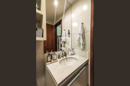 Apartamento para alugar com 205m², 4 quartos e 4 vagas Apartamento para alugar com 205m², 4 quartos e 4 vagasBanheiro Suíte 3