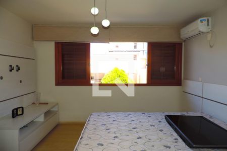Casa para alugar com 330m², 5 quartos e 4 vagasQuarto