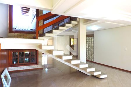 Sala de casa para alugar com 5 quartos, 330m² em Coqueiros, Florianópolis