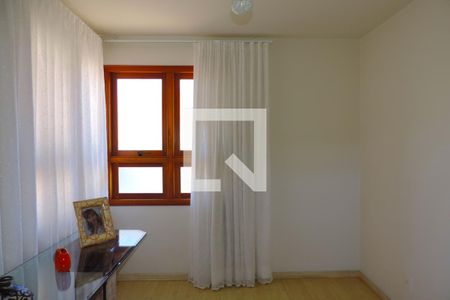 Casa para alugar com 330m², 5 quartos e 4 vagasHall dos quartos