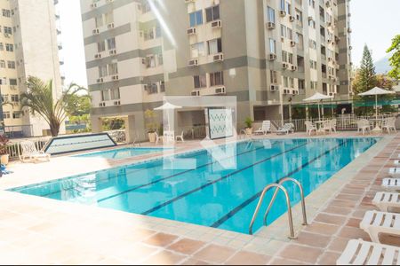 Apartamento à venda com 167m², 4 quartos e 3 vagasÁrea comum - Piscina