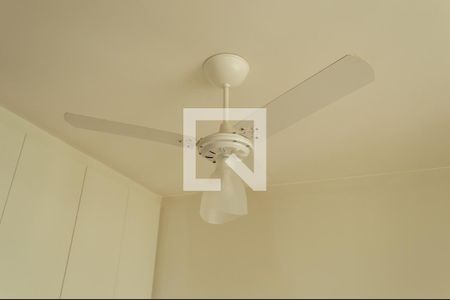 Apartamento à venda com 167m², 4 quartos e 3 vagasQuarto 2 detalhe