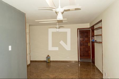 Sala de apartamento para alugar com 4 quartos, 167m² em Barra da Tijuca, Rio de Janeiro